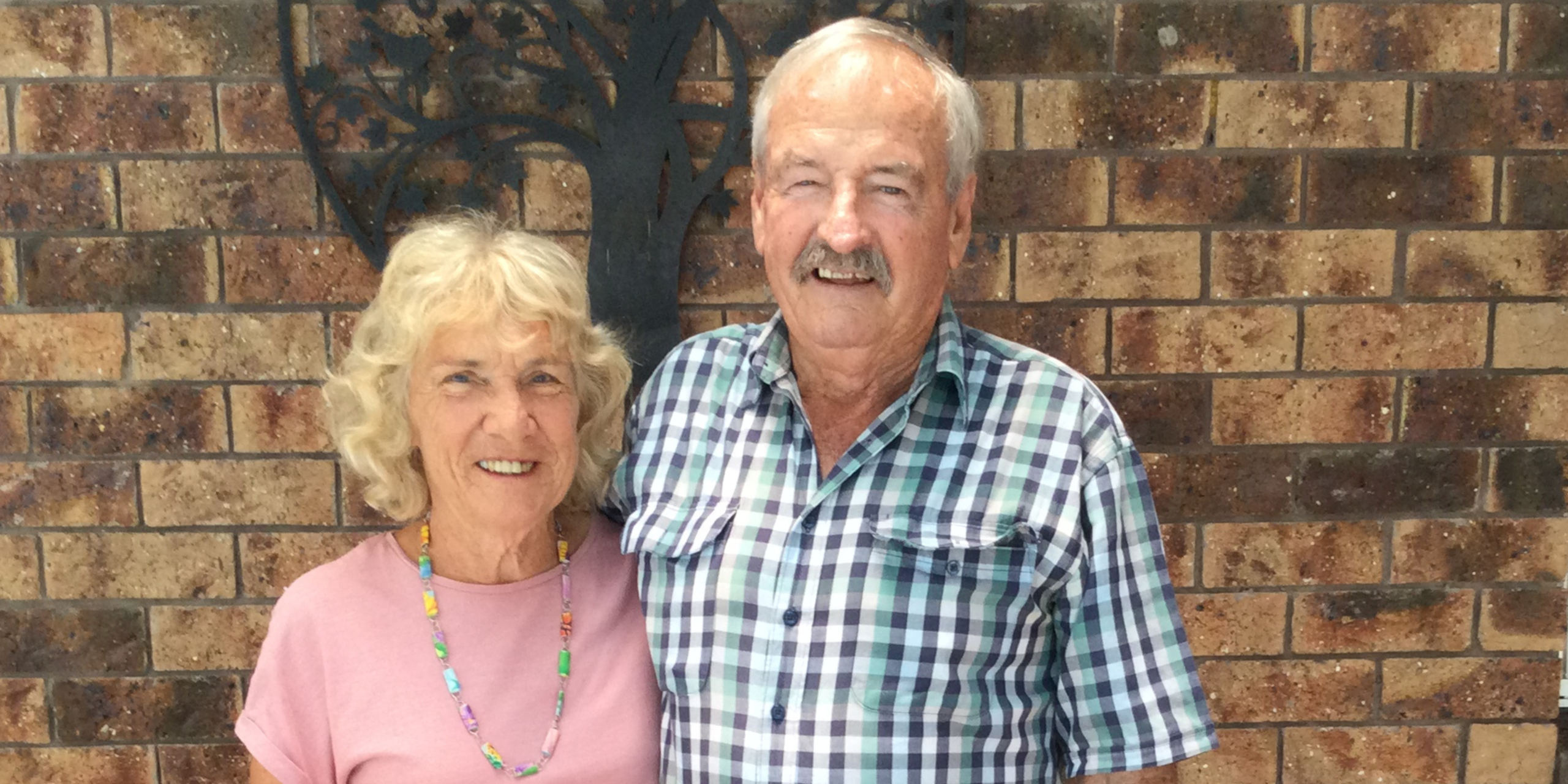 Meet Chris and Ros our Outback Links volunteers